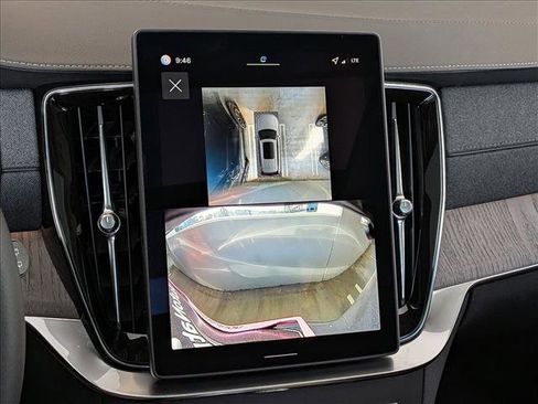 New 2026 Volvo XC90 T8 Ultra w/ Protection Package image 15