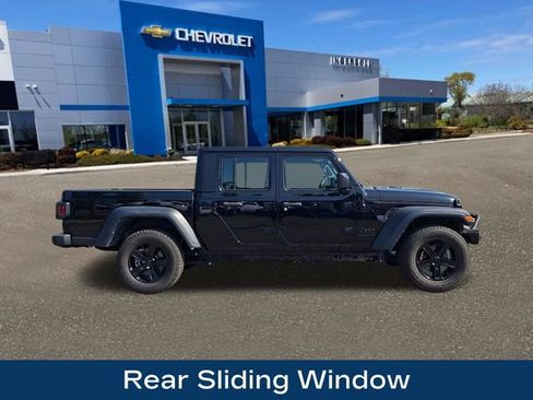 Used 2022 Jeep Gladiator Sport w/ Trailer Tow Package AWD/4WD image 28