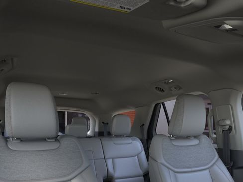 New 2026 Ford Explorer Active w/ Active Comfort Package RWD image 22