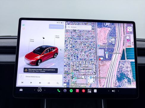Used 2026 Tesla Model Y Long Range AWD/4WD image 6