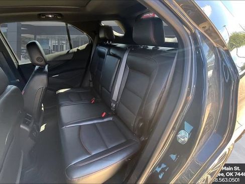 Used 2022 Chevrolet Equinox RS w/ RS Leather Package AWD/4WD image 22