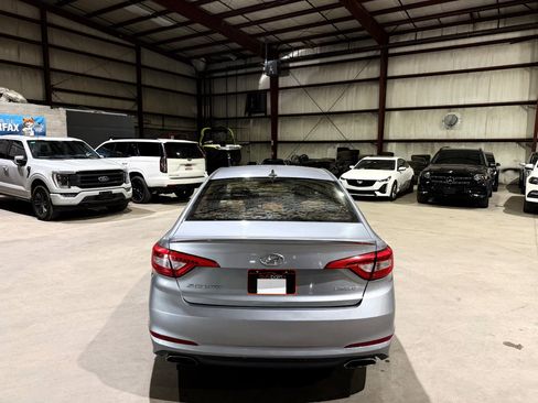 Used 2017 Hyundai Sonata Limited FWD image 6