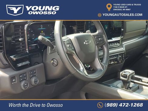 Used 2025 Chevrolet Silverado 1500 ZR2 w/ Technology Package AWD/4WD image 11