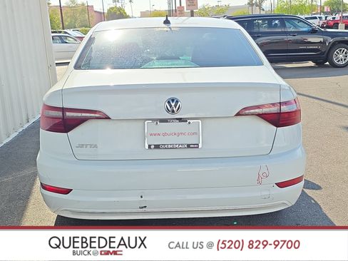 Used 2021 Volkswagen Jetta S w/ Driver Assistance Package FWD image 6