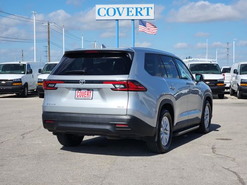 Used 2025 Toyota Grand Highlander AWD Hybrid image 7