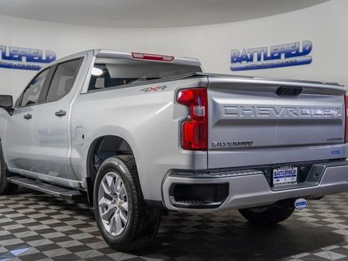 Used 2022 Chevrolet Silverado 1500 Custom image 4