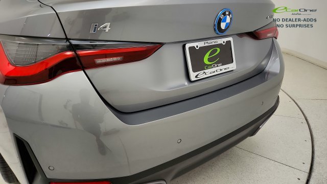 Used 2024 BMW i4 eDrive40 w/ Premium Package RWD image 28