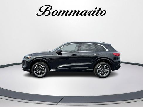 New 2025 Audi Q5 Premium image 2