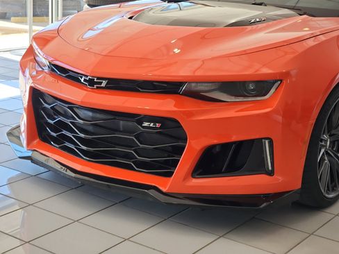 Used 2019 Chevrolet Camaro ZL1 image 20