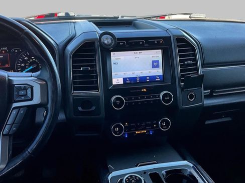 Certified 2021 Ford Expedition XLT AWD/4WD image 7