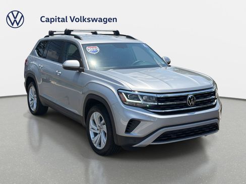 Certified 2023 Volkswagen Atlas SE FWD image 3