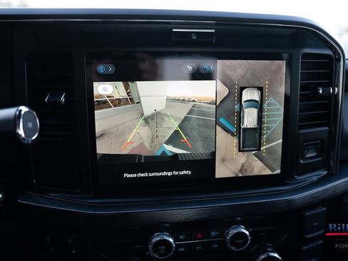 Certified 2025 Ford F250 Lariat w/ Tremor Off-Road Package image 19