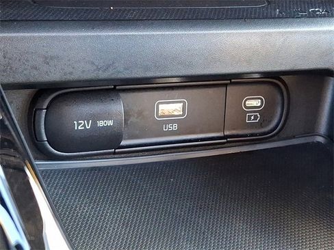 Used 2023 Kia Soul EX image 25