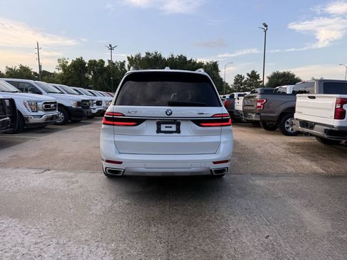 Used 2024 BMW X7 xDrive40i AWD/4WD image 43