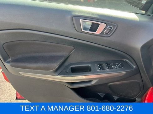 Used 2018 Ford EcoSport SE w/ SE Convenience Package AWD/4WD image 12