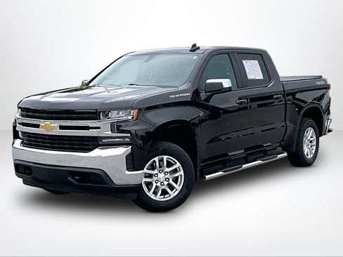 Used 2019 Chevrolet Silverado 1500 LT w/ All-Star Edition AWD/4WD image 2
