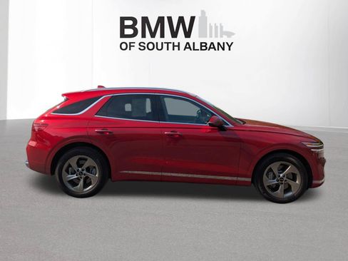 Used 2026 Genesis GV70 2.5T Select AWD/4WD image 2