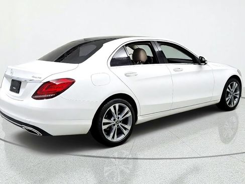 Used 2019 Mercedes-Benz C 300 4MATIC Sedan image 5