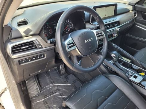 Used 2022 Kia Telluride SX w/ SX Prestige Package image 20