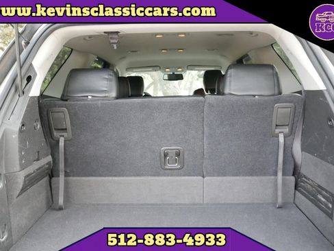 Used 2010 GMC Acadia SLE image 26