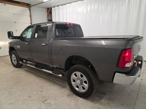Used 2018 RAM 2500 Big Horn image 3