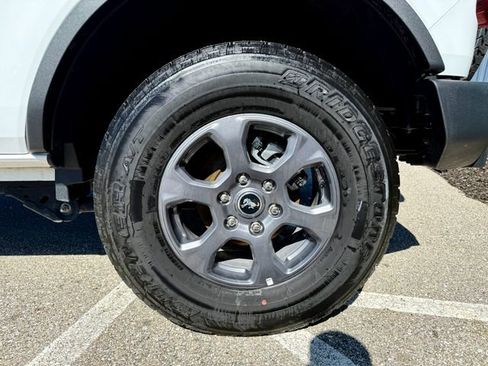 Used 2025 Ford Bronco Big Bend image 29