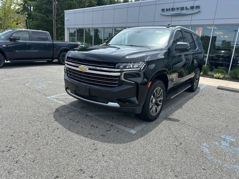 Used 2021 Chevrolet Tahoe LT w/ LT Signature Package AWD/4WD image 2