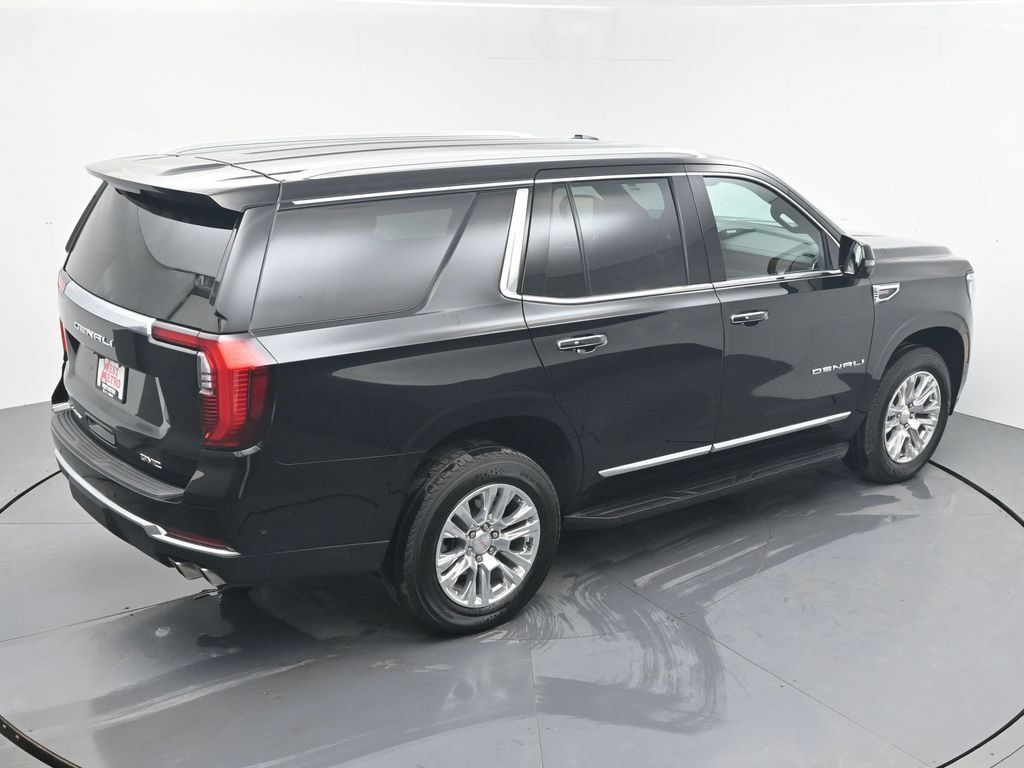 Used 2025 GMC Yukon Denali AWD/4WD image 7