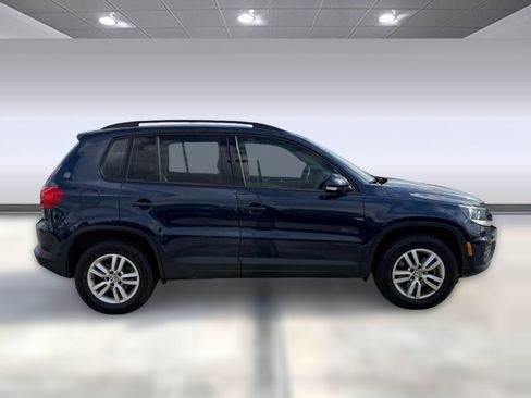 Used 2016 Volkswagen Tiguan S FWD image 7