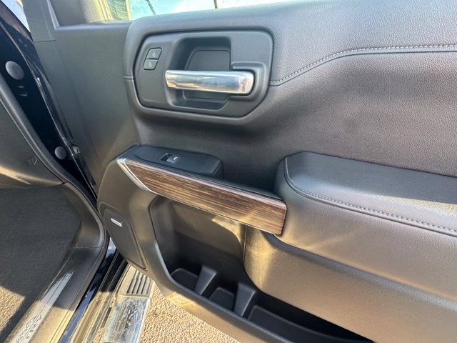 Used 2021 Chevrolet Silverado 1500 High Country w/ Safety Package II AWD/4WD image 25