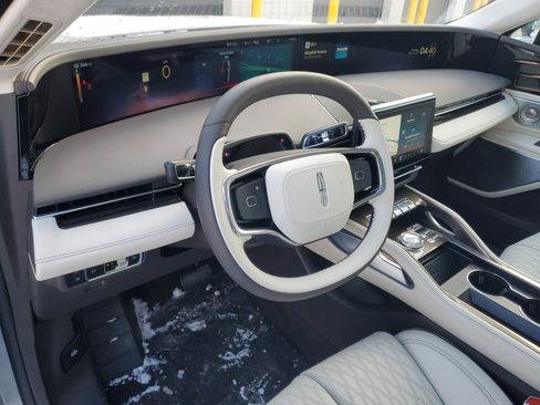 New 2026 Lincoln Nautilus Black Label w/ Jet Appearance Package image 13