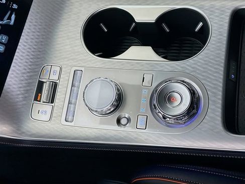 New 2026 Genesis GV70 2.5T Sport Prestige AWD/4WD image 15