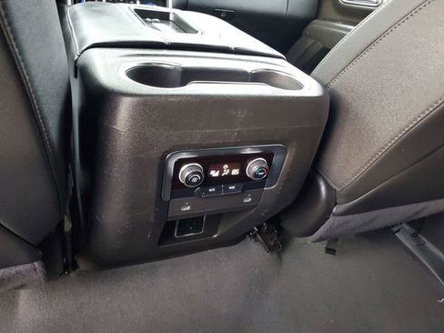 Used 2024 Chevrolet Tahoe LT RWD image 14