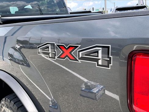 Used 2020 Ford F250 XL w/ STX Appearance Package AWD/4WD image 8
