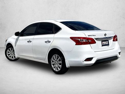 Used 2017 Nissan Sentra S FWD image 13