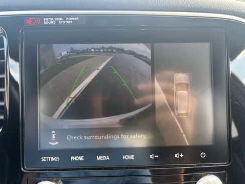 Used 2020 Mitsubishi Outlander GT image 21