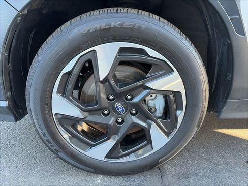 Used 2024 Subaru Crosstrek 2.5i Limited image 12