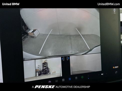 Used 2022 Tesla Model X image 9