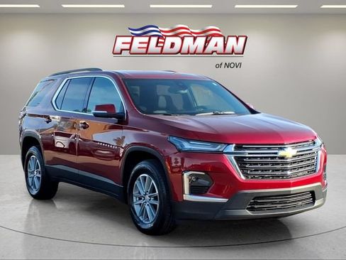 Used 2023 Chevrolet Traverse LT AWD/4WD image 8
