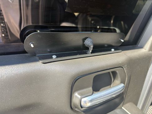 Used 2021 Chevrolet Silverado 1500 Custom Trail Boss w/ LPO, Dark Essentials Package image 34