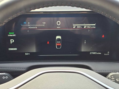 Used 2024 Nissan Ariya AWD image 25