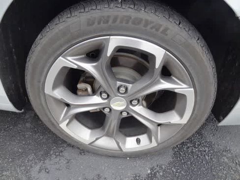 Used 2020 Chevrolet Malibu LT FWD image 12