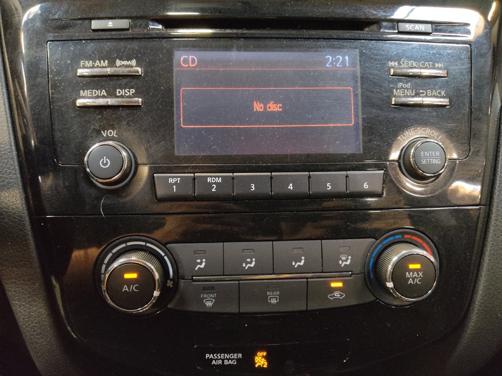 Used 2018 Nissan Rogue Sport S w/ S Appearance Package FWD image 25