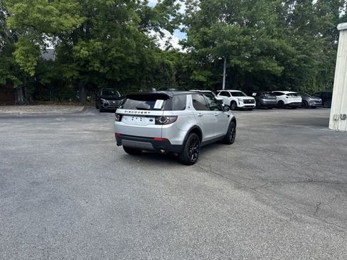 Used 2017 Land Rover Discovery Sport HSE AWD/4WD image 5