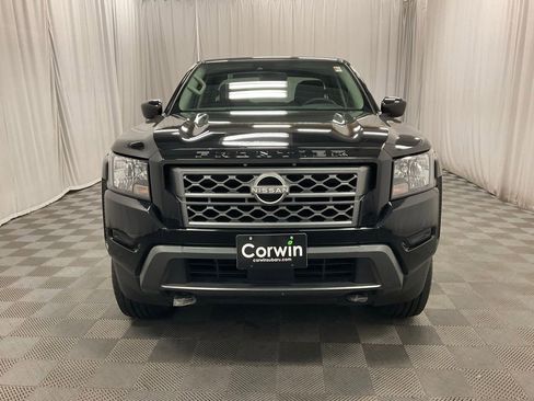 Used 2024 Nissan Frontier SV image 10