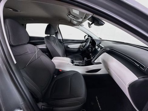 Certified 2024 Hyundai Tucson SE AWD/4WD image 27