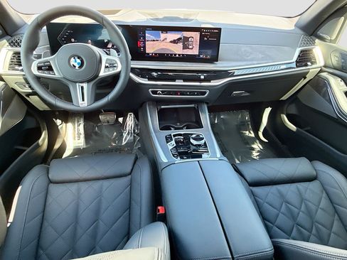 New 2026 BMW X5 M60i AWD/4WD image 17