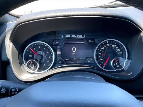 New 2026 RAM 1500 Big Horn AWD/4WD image 11