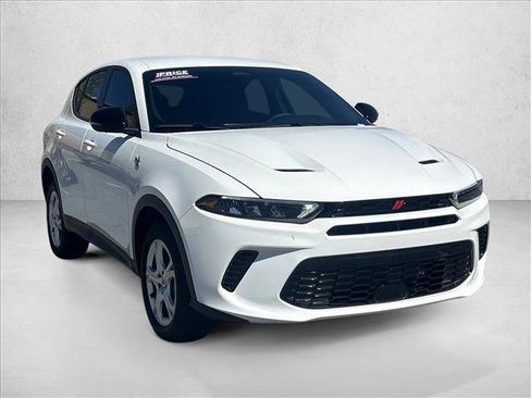Used 2025 Dodge Hornet GT AWD/4WD image 3