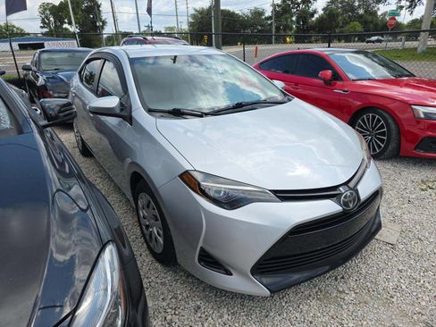 Used 2017 Toyota Corolla LE FWD image 4